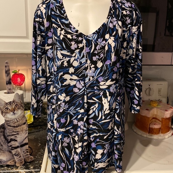 C womens Roz & Ali floral stretch 3/4 sleeve casual plus size top 1X - Picture 1 of 4